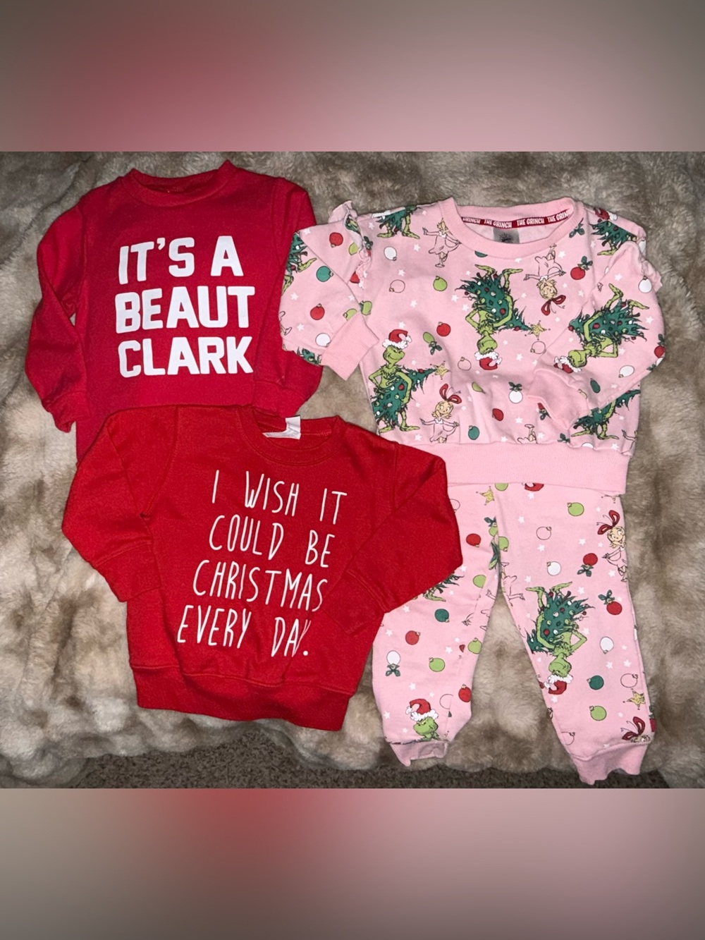 2T Christmas Clothing Bundle | Grinch Set + Holiday Sweatshirts 🎄💚❤️